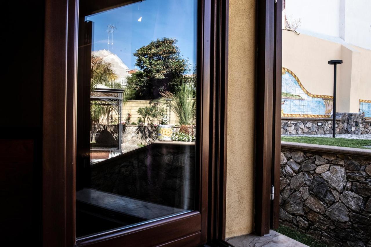 Hotel Garibaldi Milazzo Zewnętrze zdjęcie