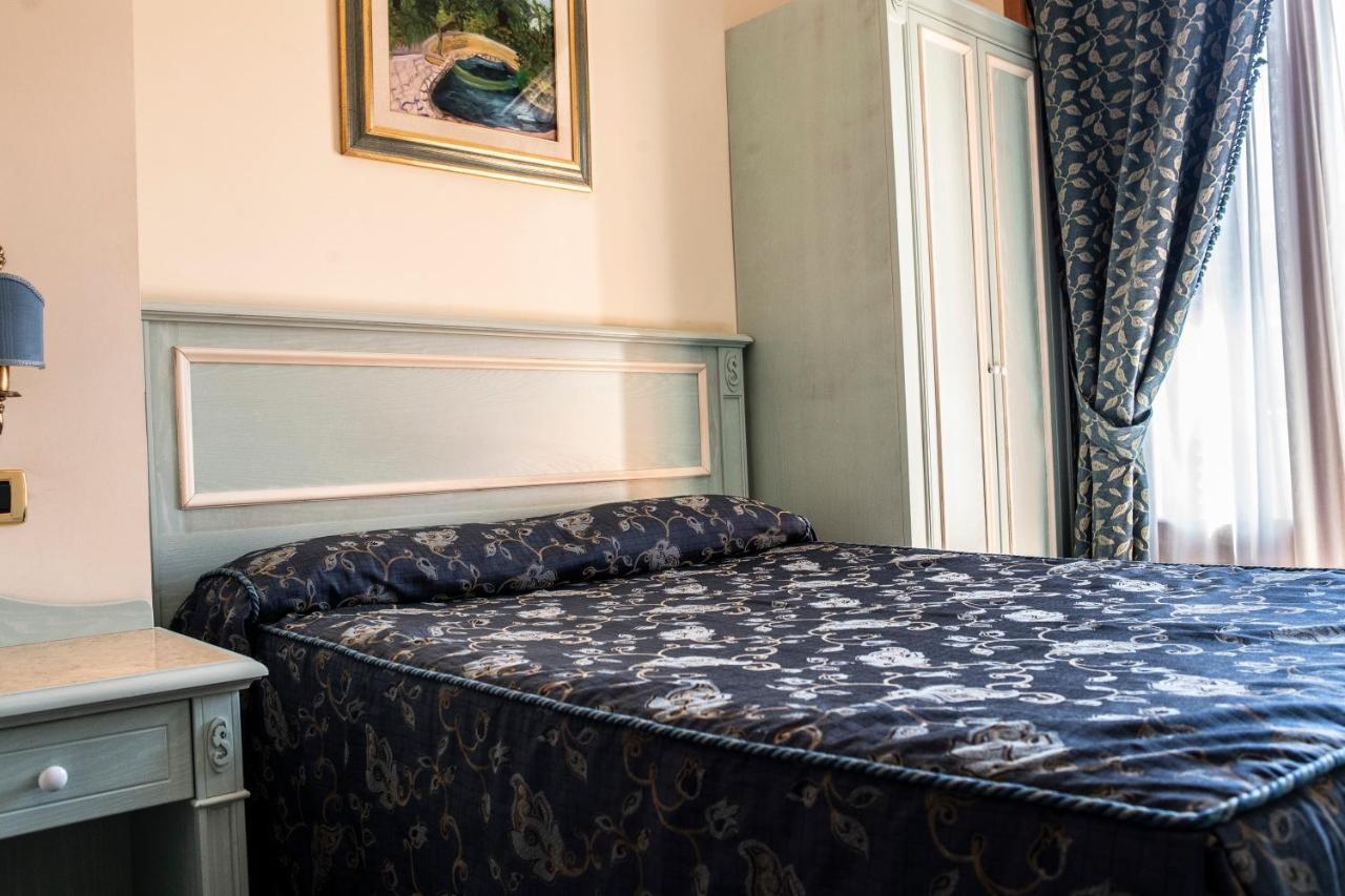 Hotel Garibaldi Milazzo Zewnętrze zdjęcie
