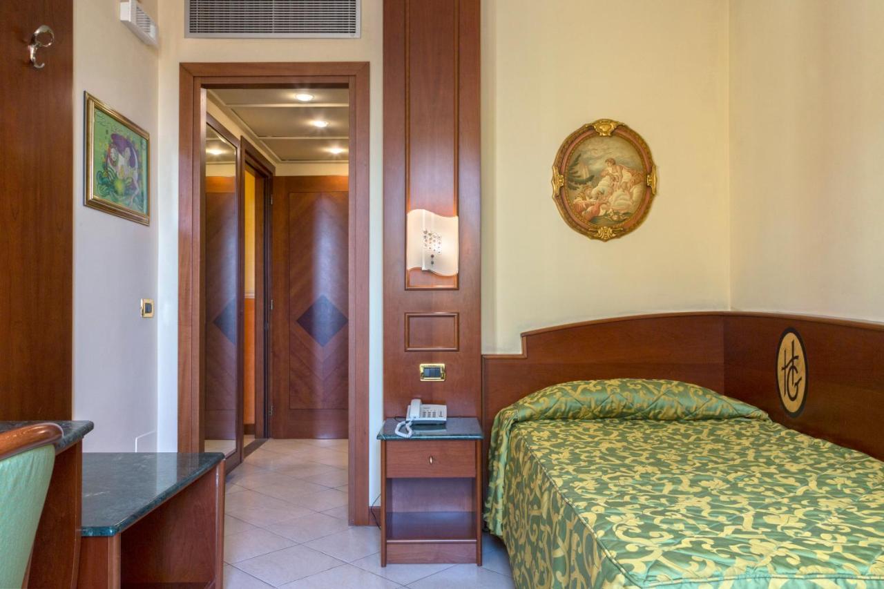 Hotel Garibaldi Milazzo Zewnętrze zdjęcie